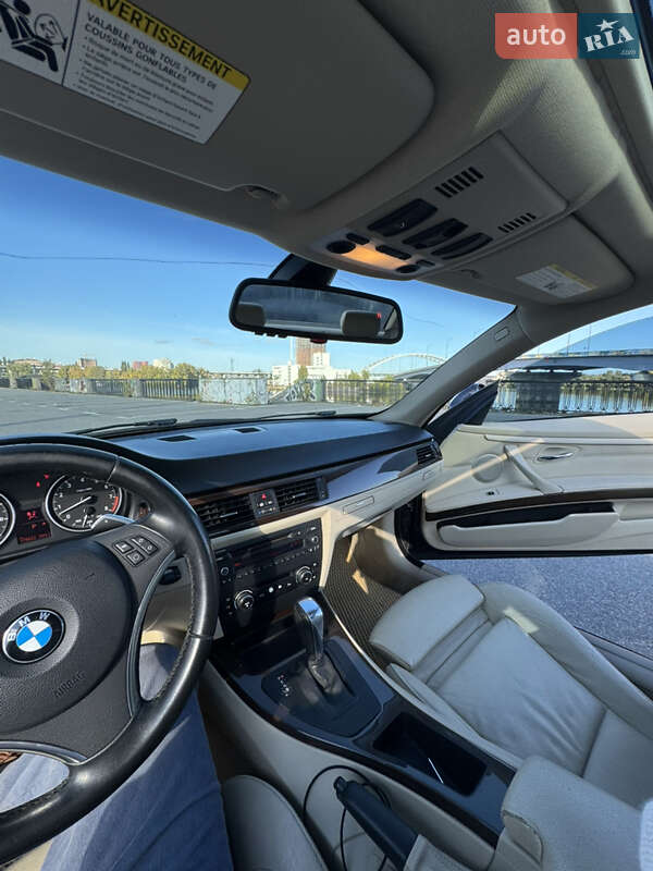 Купе BMW 3 Series 2010 в Киеве