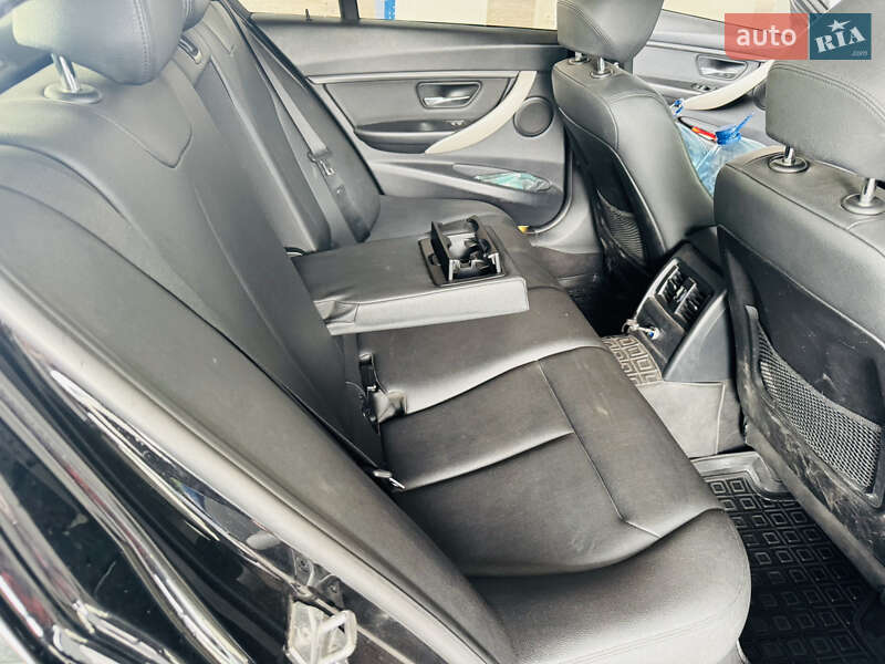 Седан BMW 3 Series 2013 в Киеве фото 17 Седан BMW 3 Series 2013 в Киеве