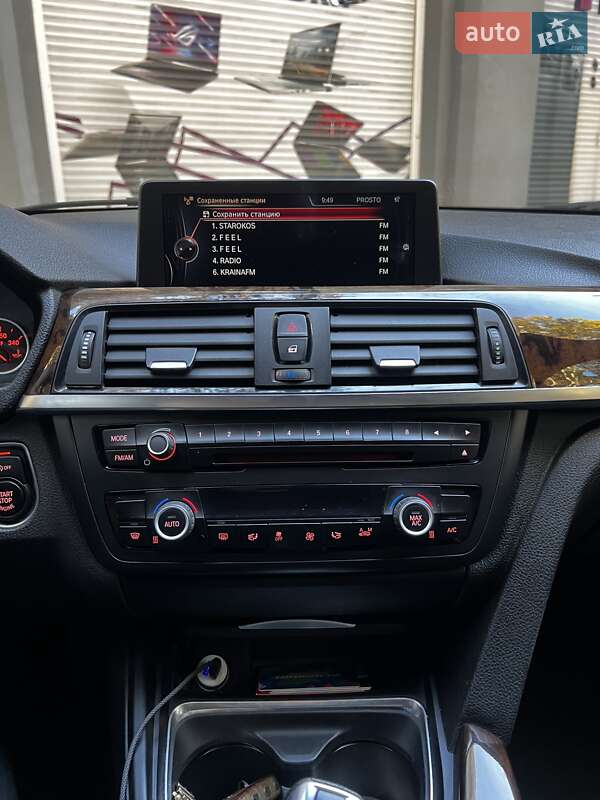 Седан BMW 3 Series 2015 в Одесі