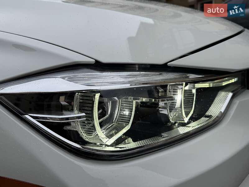 Седан BMW 3 Series 2015 в Києві