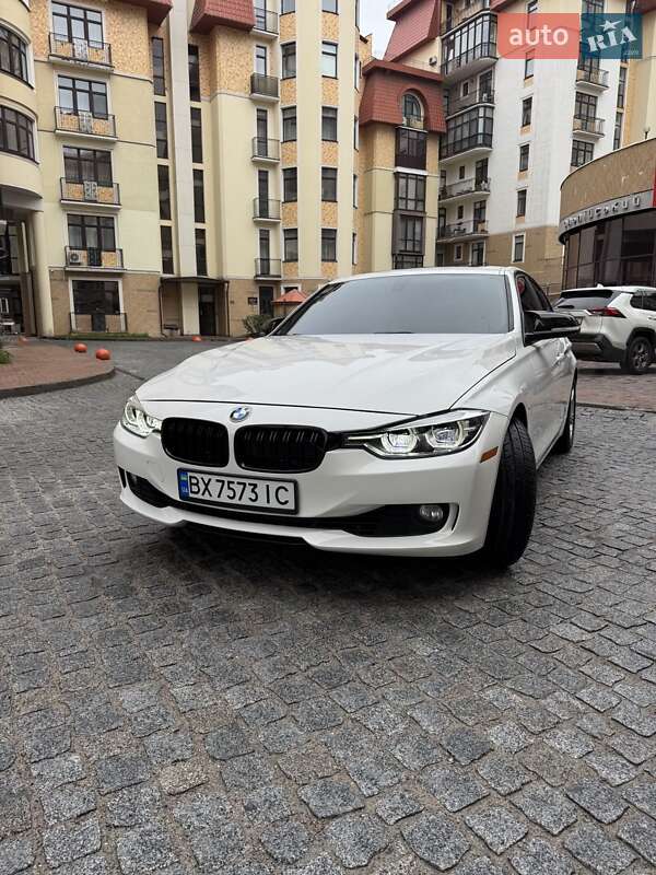 Седан BMW 3 Series 2015 в Києві