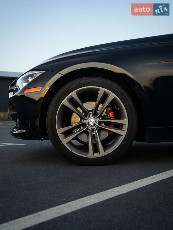 Седан BMW 3 Series 2012 в Вінниці