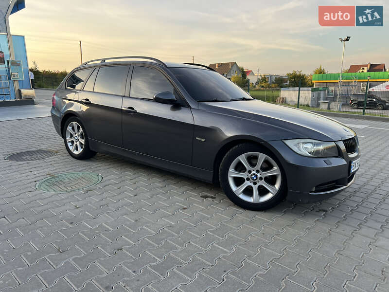 Універсал BMW 3 Series 2005 в Кам'янець-Подільському