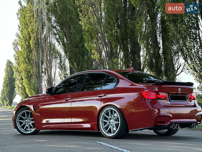 Седан BMW 3 Series 2016 в Полтаве