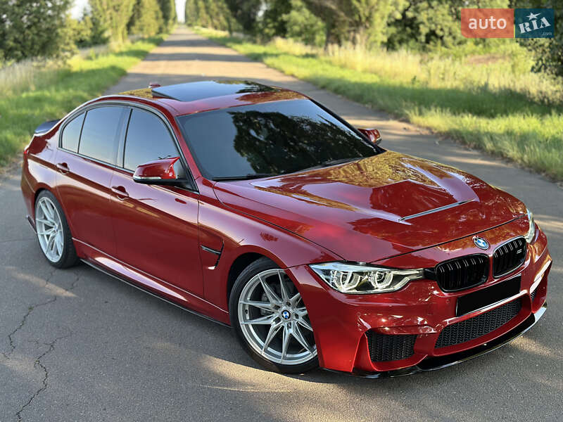 Седан BMW 3 Series 2016 в Полтаве