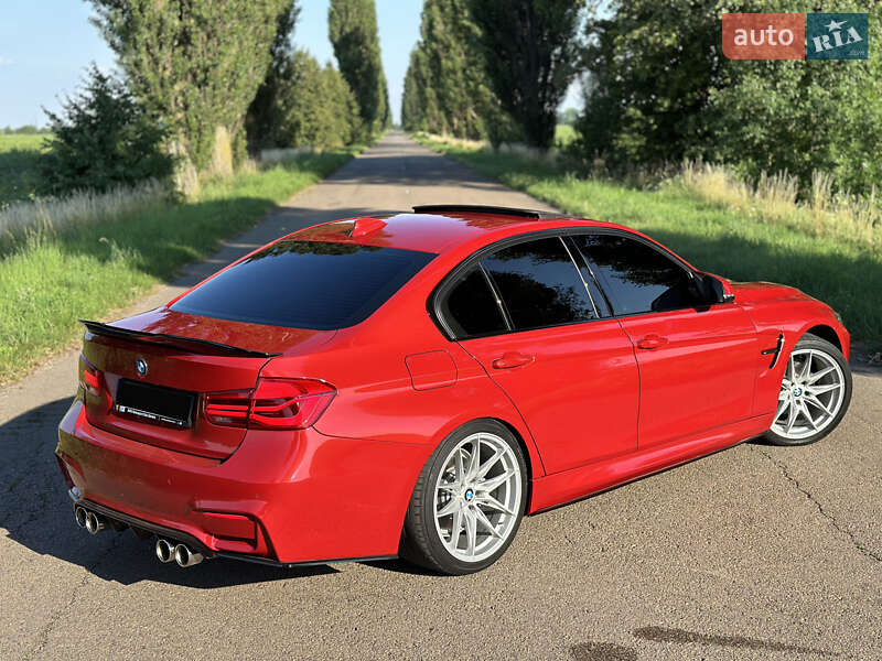 Седан BMW 3 Series 2016 в Полтаве