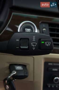 Седан BMW 3 Series 2010 в 