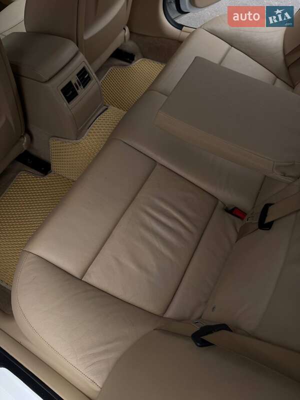 Седан BMW 3 Series 2010 в Тернополе