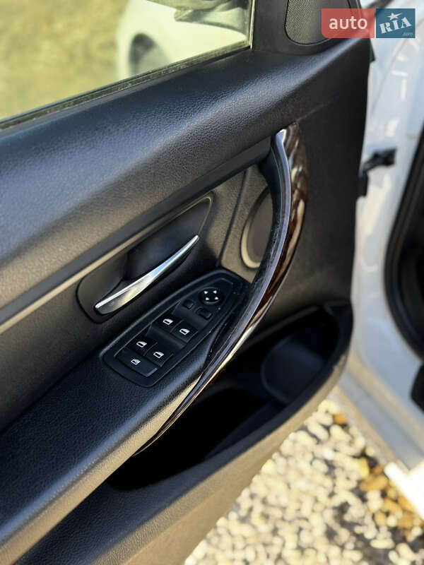 Седан BMW 3 Series 2013 в Заліщиках