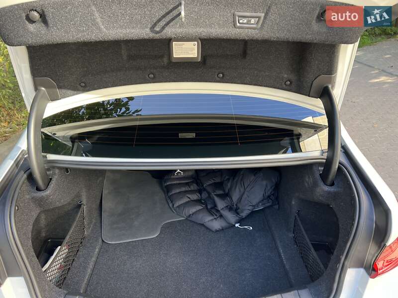 Седан BMW 3 Series 2020 в Львове фото 3 Седан BMW 3 Series 2020 в Львове