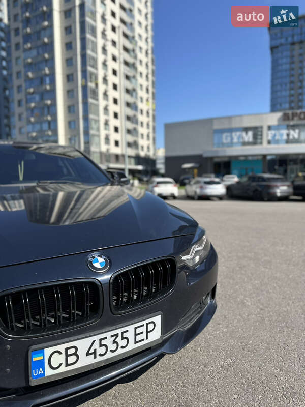 Седан BMW 3 Series 2014 в Прилуках