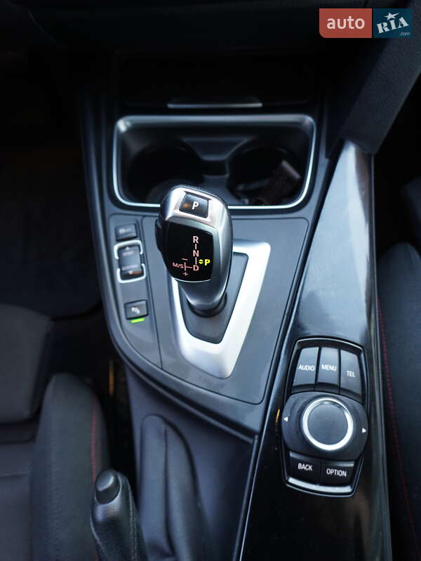 Седан BMW 3 Series 2012 в Киеве