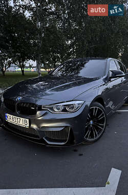 Седан BMW 3 Series 2016 в Киеве