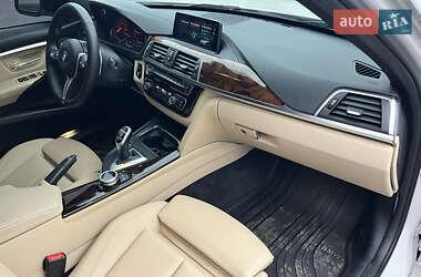 Седан BMW 3 Series 2017 в 