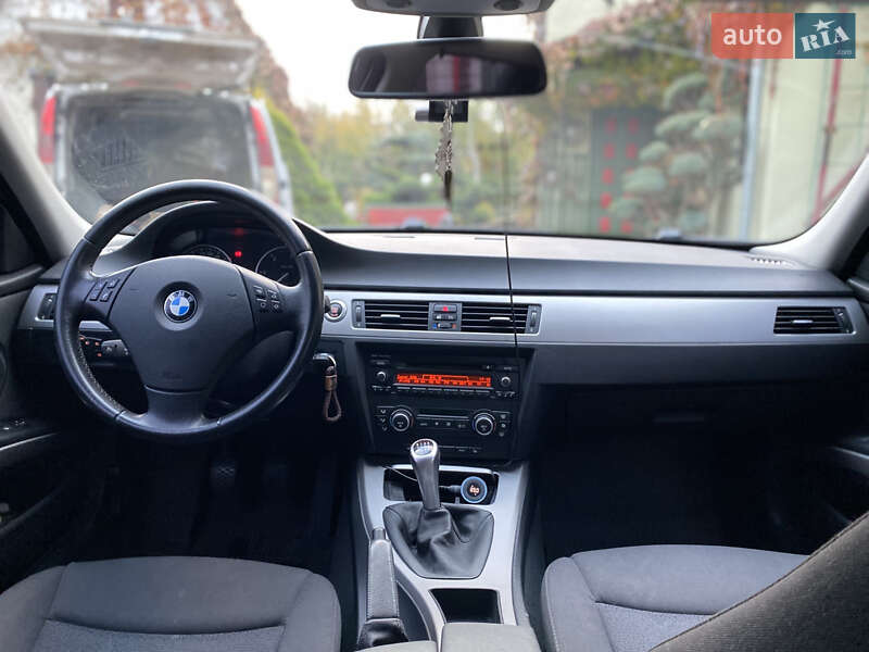 Универсал BMW 3 Series 2008 в Житомире фото 31 Универсал BMW 3 Series 2008 в Житомире