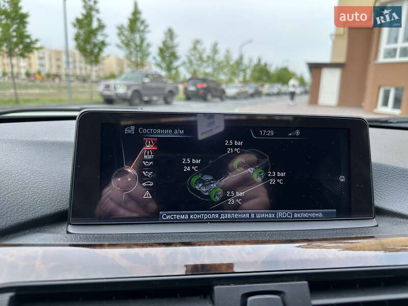 Седан BMW 3 Series 2014 в Киеве