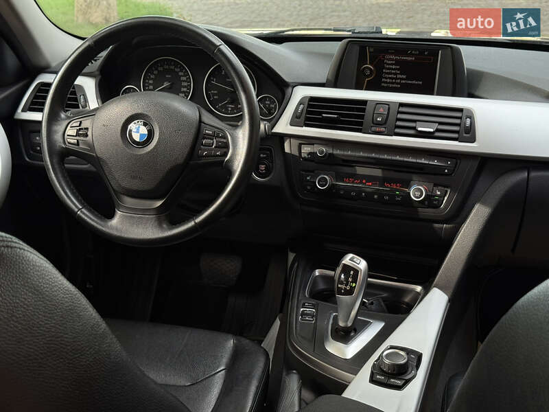 Седан BMW 3 Series 2012 в Тячеве фото 22 Седан BMW 3 Series 2012 в Тячеве