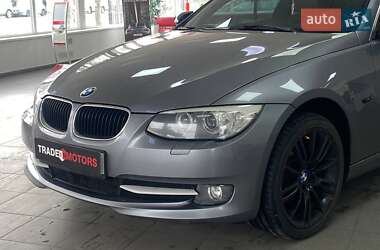 Купе BMW 3 Series 2011 в 
