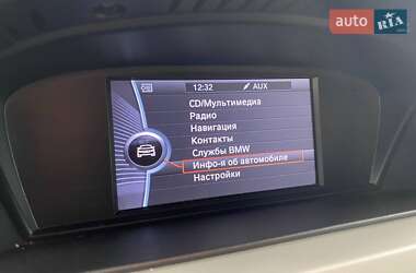 Купе BMW 3 Series 2011 в 