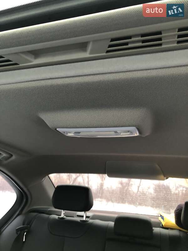 Седан BMW 3 Series 2014 в Киеве