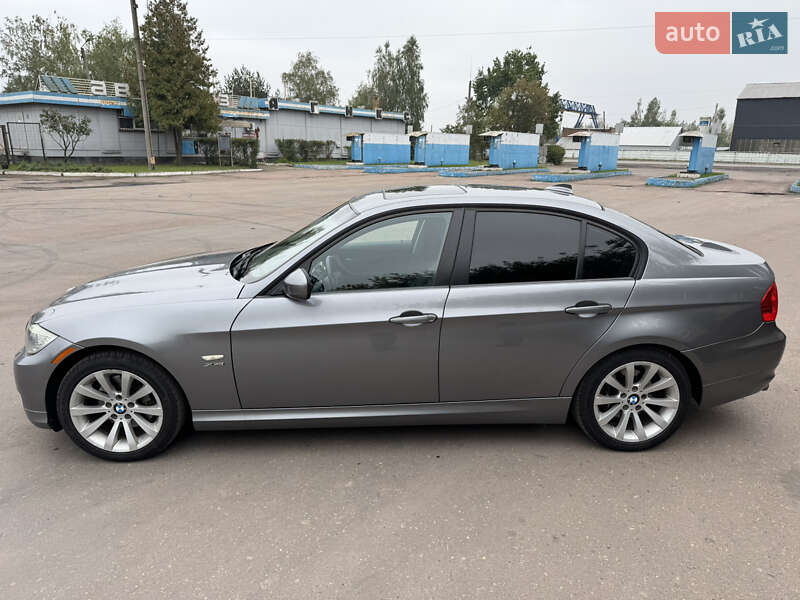 Седан BMW 3 Series 2011 в Шептицькому