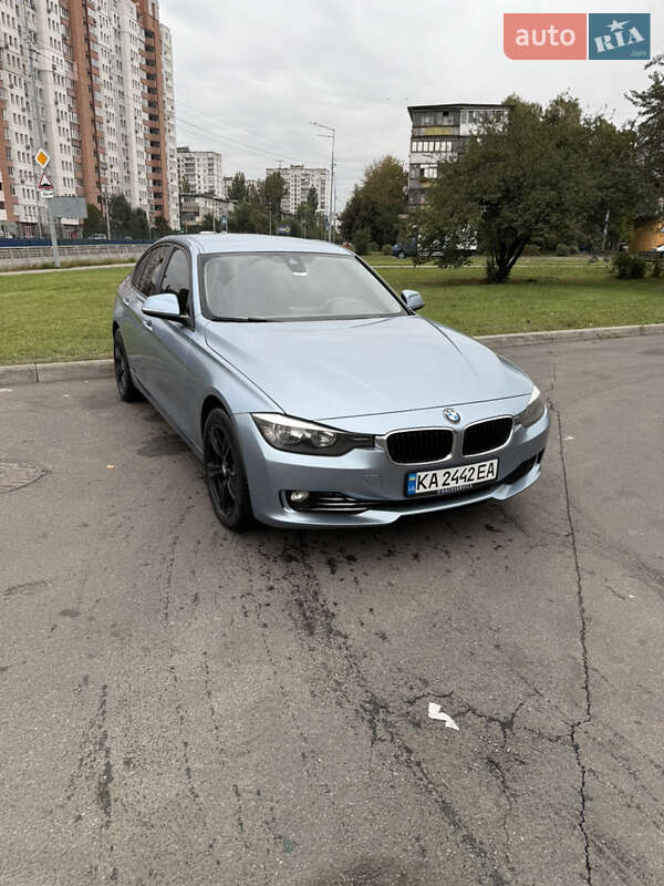 Седан BMW 3 Series 2012 в Киеве