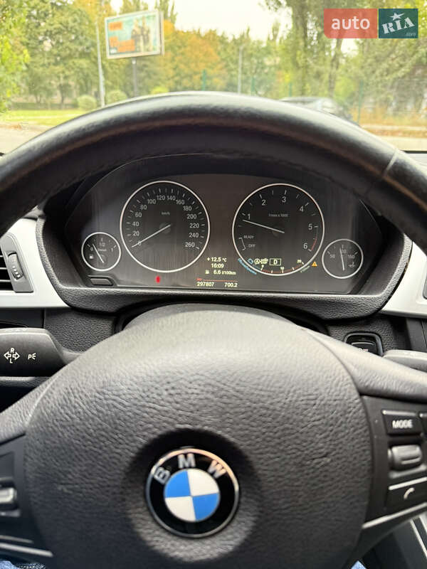 Седан BMW 3 Series 2012 в Киеве