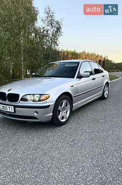 Седан BMW 3 Series 2002 в Дубровиці