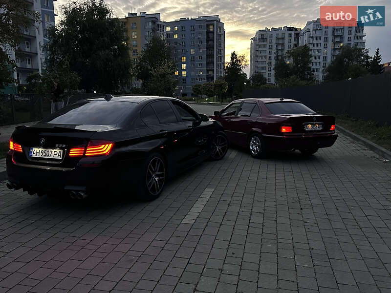 Седан BMW 3 Series 1993 в Ивано-Франковске