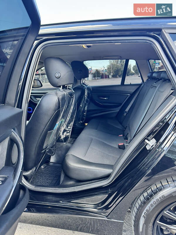 Універсал BMW 3 Series 2017 в Миколаєві