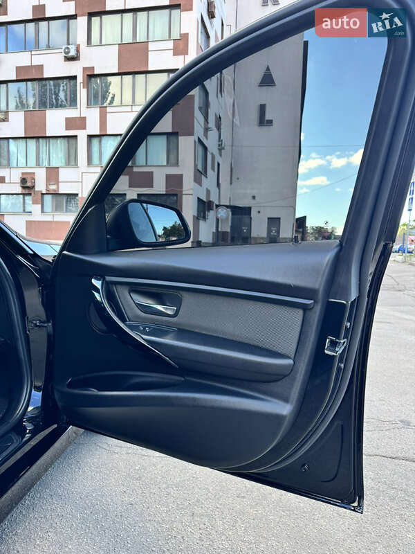 Універсал BMW 3 Series 2017 в Миколаєві