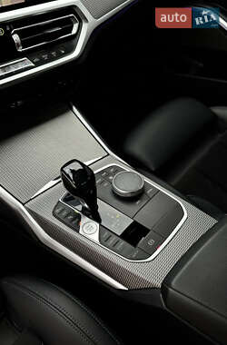Седан BMW 3 Series 2020 в 