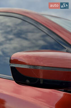 Седан BMW 3 Series 2020 в 
