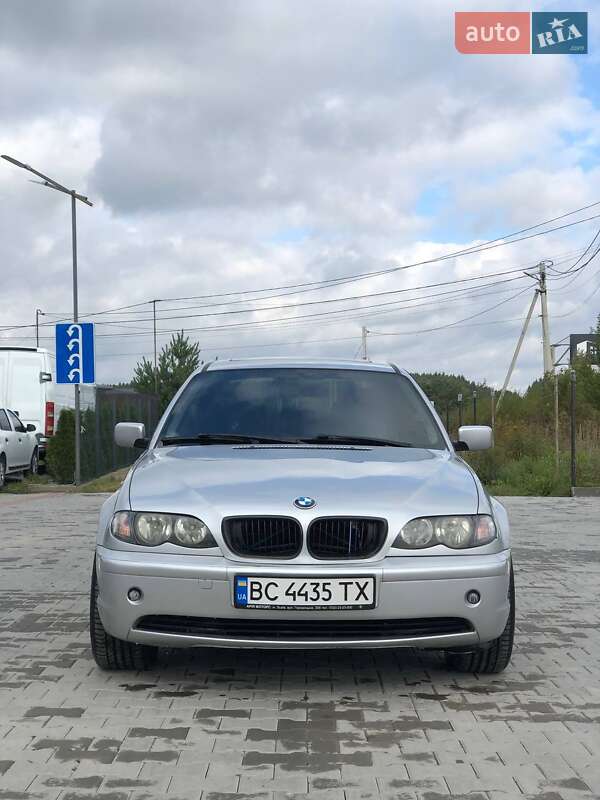 Седан BMW 3 Series 2004 в Львові