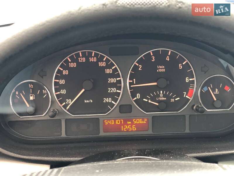 Седан BMW 3 Series 2004 в Львові