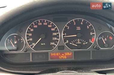 Седан BMW 3 Series 2004 в  фото 17 Седан BMW 3 Series 2004 в
