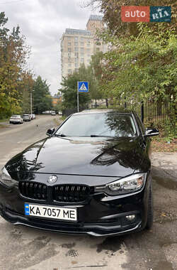Седан BMW 3 Series 2017 в Києві