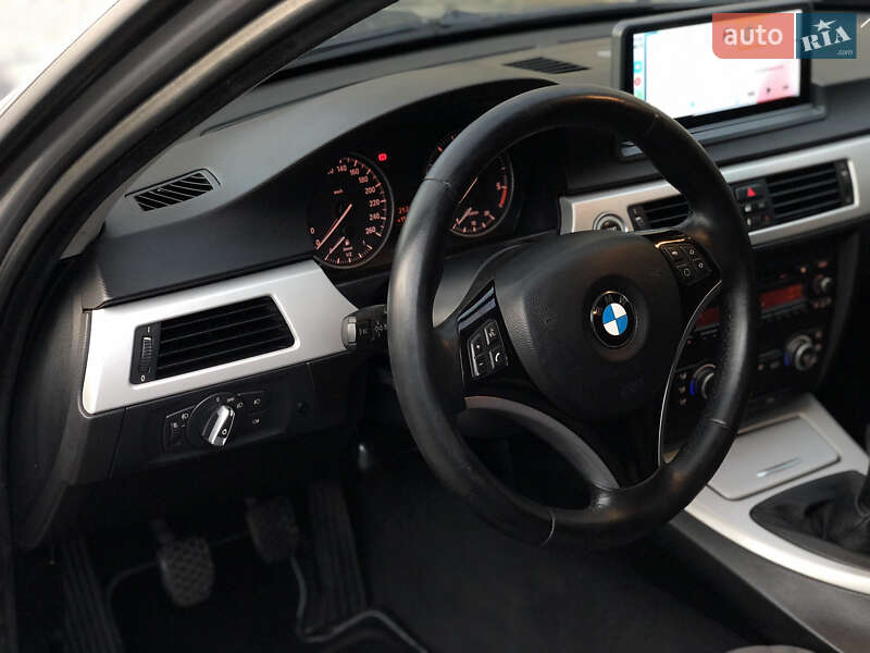 Універсал BMW 3 Series 2009 в Шептицькому