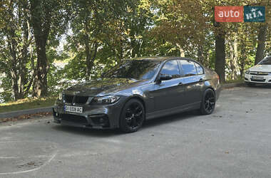 Седан BMW 3 Series 2005 в Києві