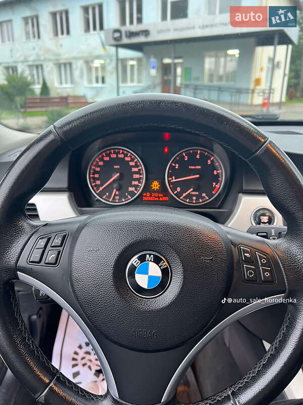 Универсал BMW 3 Series 2009 в Ивано-Франковске фото 15 Универсал BMW 3 Series 2009 в Ивано-Франковске