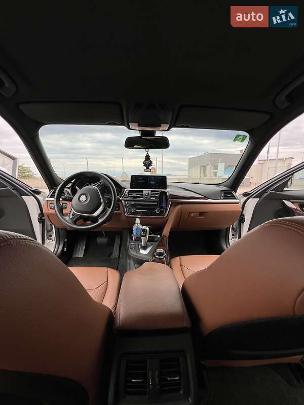 Седан BMW 3 Series 2012 в Одесі