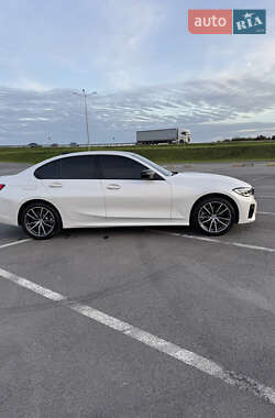 Седан BMW 3 Series 2021 в Львове