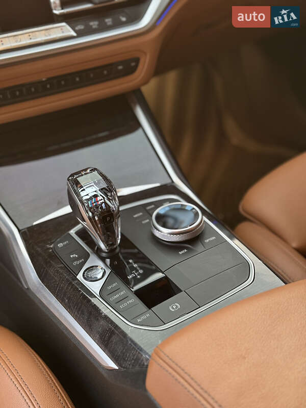 Седан BMW 3 Series 2021 в Львове