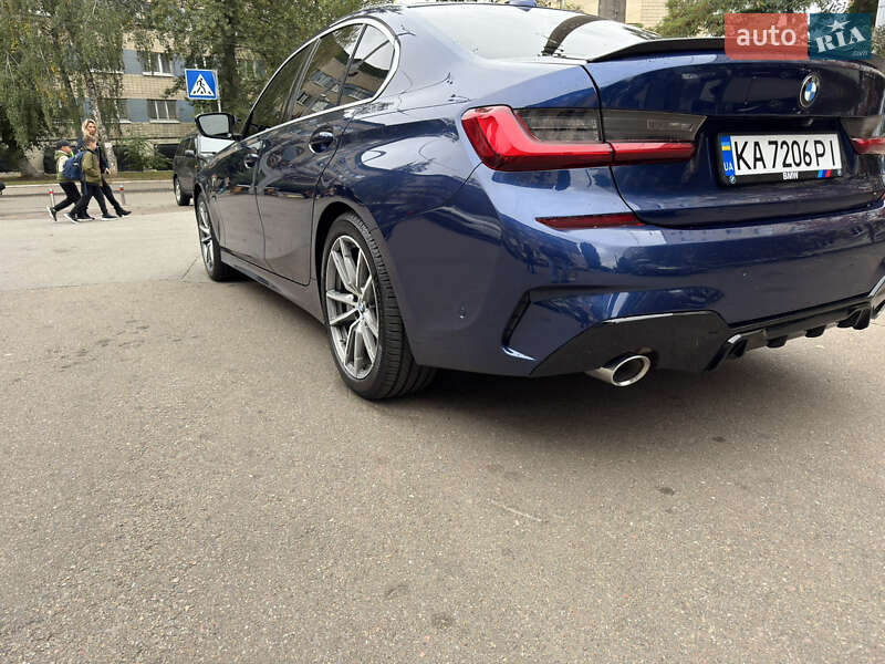 Седан BMW 3 Series 2019 в Києві