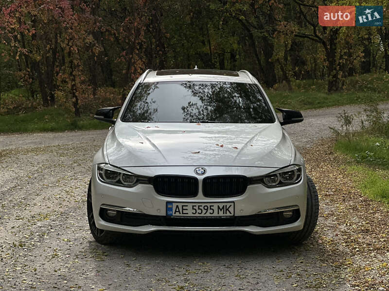 Универсал BMW 3 Series 2017 в Днепре фото 12 Универсал BMW 3 Series 2017 в Днепре