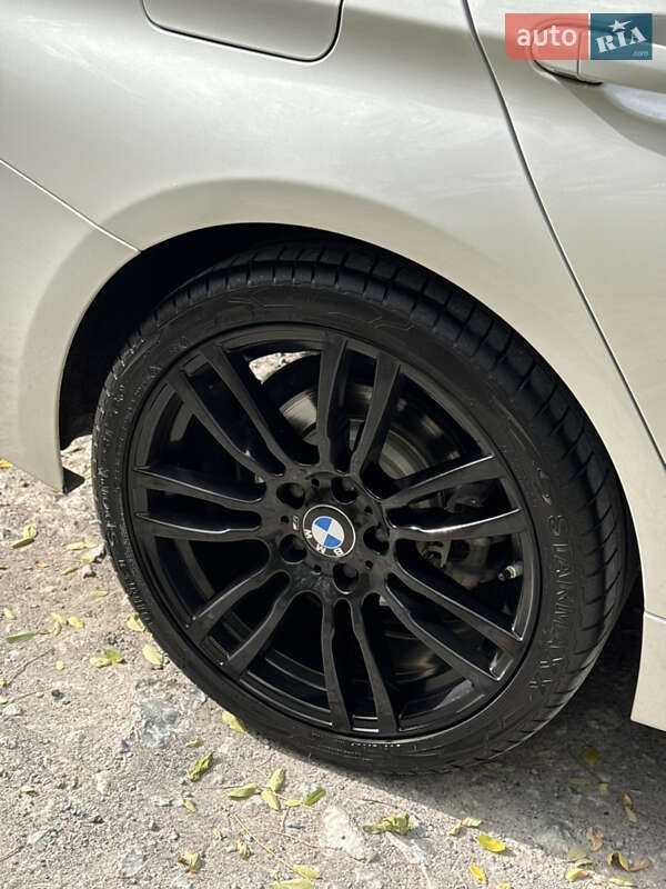 Универсал BMW 3 Series 2017 в Днепре фото 40 Универсал BMW 3 Series 2017 в Днепре