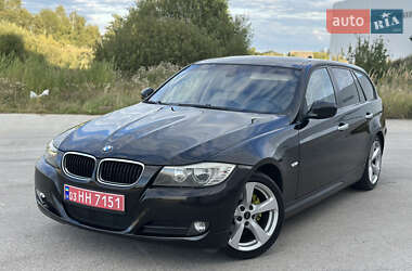 Универсал BMW 3 Series 2009 в Коростене