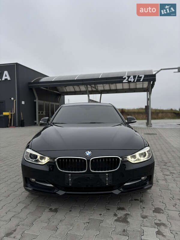 Універсал BMW 3 Series 2015 в Волочиську