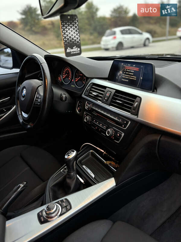 Універсал BMW 3 Series 2015 в Волочиську
