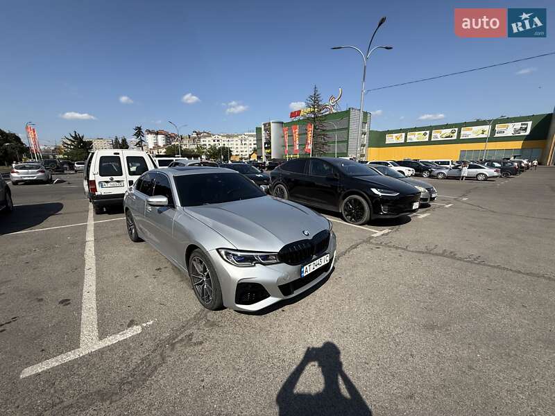 Седан BMW 3 Series 2019 в Ивано-Франковске